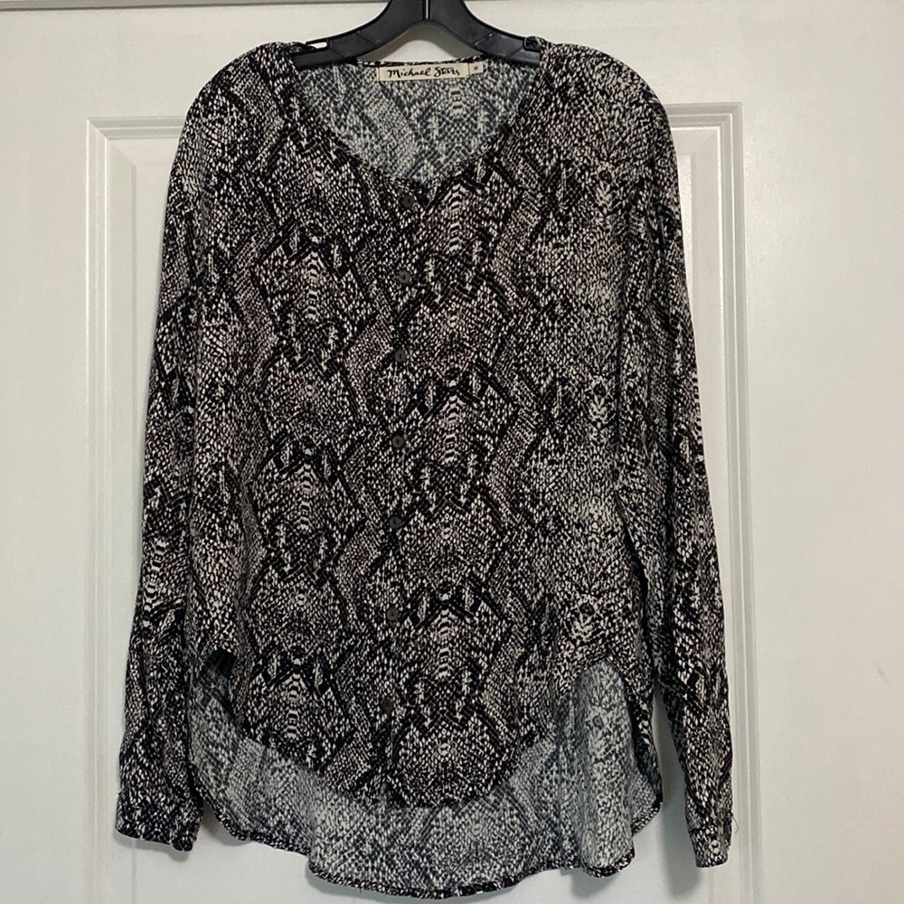 Snake Print Button‎ Down Top